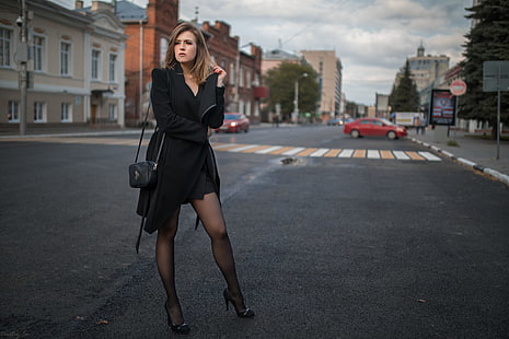 Dmitry Shulgin, urbano, cidade, mulheres ao ar livre, mulheres, casaco preto, em pé, público, Veronica (Dmitry Sn), meias, meias pretas, HD papel de parede HD wallpaper