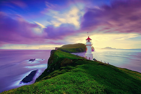 Faroe Islands Lighthouse, cliff, clouds, HD wallpaper HD wallpaper