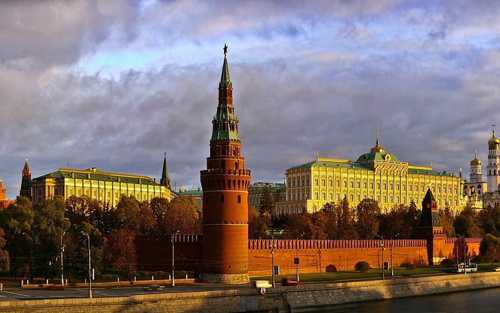 The Kremlin, Russia, russia, moscow, kremlin, river, stone, capital, HD wallpaper