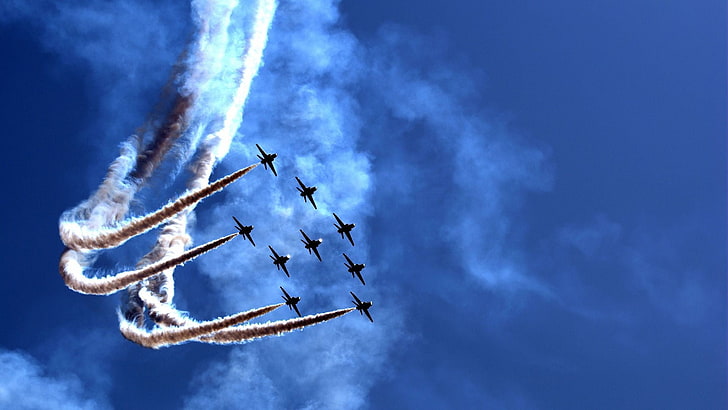 ciel, bleu, nuage, jour, atmosphère, aviation, salon de l'aéronautique, aviation générale, fumée, acrobaties aériennes, cumulus, flèches rouges, Royal air force, Gloucestershire, Royaume-Uni, Fond d'écran HD