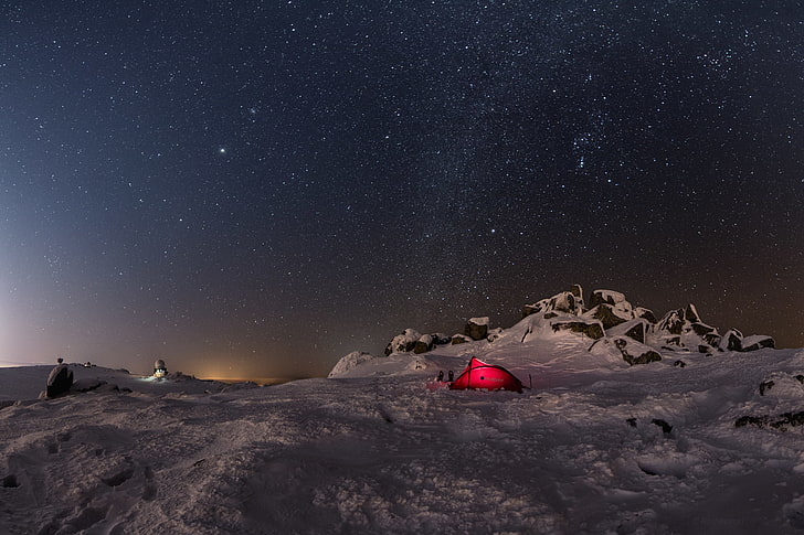 red camping tent, winter, the sky, stars, snow, night, stones, tent, HD wallpaper