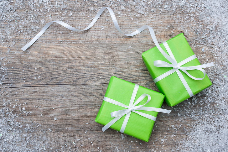 two green gift boxes, New Year, Christmas, gifts, HD wallpaper