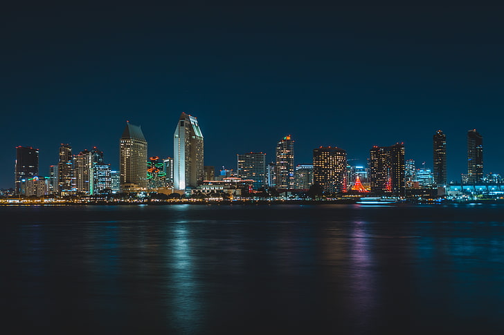 tapeta cyfrowa panoramę miasta, San Diego, Kalifornia, USA, miasto, światła, woda, Tapety HD