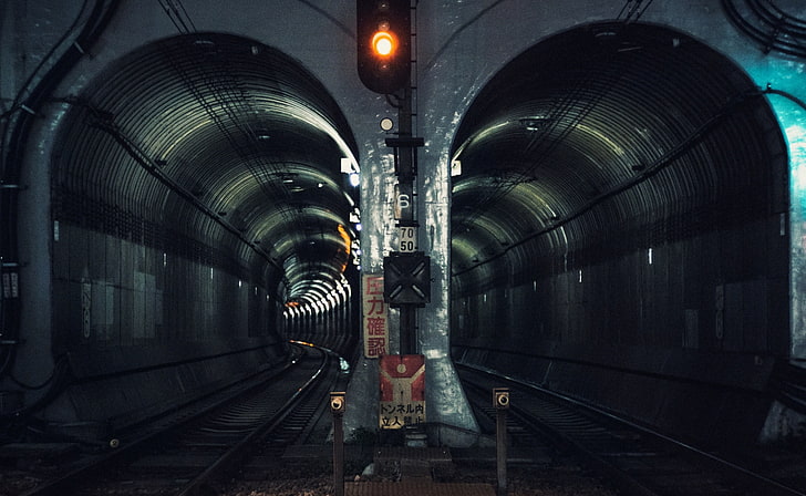 U-Bahn Tokio, grauer Eisenbahntunnel, Asien, Japan, Nacht, Straße, Tokio, 2012, Nuit, Fujiq, Goldengai, Schleim, Taito, Ueno, HD-Hintergrundbild