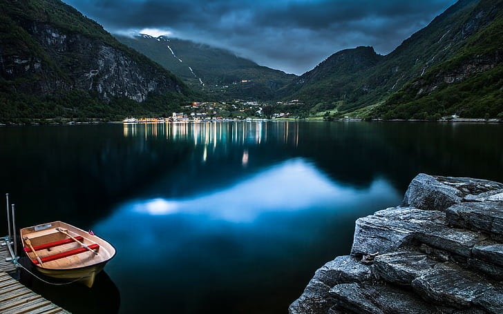 Natur, Boot, Berge, Wasser, blau, Landschaft, Norwegen, Dock, Stadt, Fjord, Geiranger, Wolken, Lichter, Abend, HD-Hintergrundbild