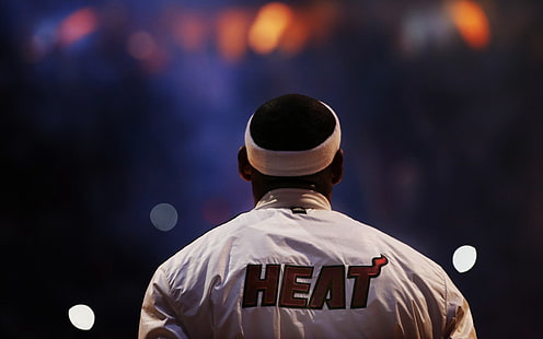 Herren weiß und rot Heat Jacke, Lebron James, Miami Heat, Basketball, Sport, NBA, HD-Hintergrundbild HD wallpaper
