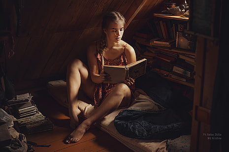 Kristina, Anton Zhilin, livros, leitura, pés, com os pés descalços, vestido, ombros nus, HD papel de parede HD wallpaper
