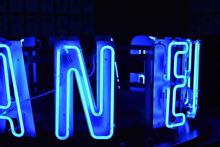 синие светодиодные вывески, буквы, неон, подсветка, HD обои
