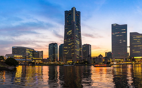 Paisaje de puesta de sol de edificios de la ciudad de Yokohama de Japón, Fondo de pantalla HD HD wallpaper