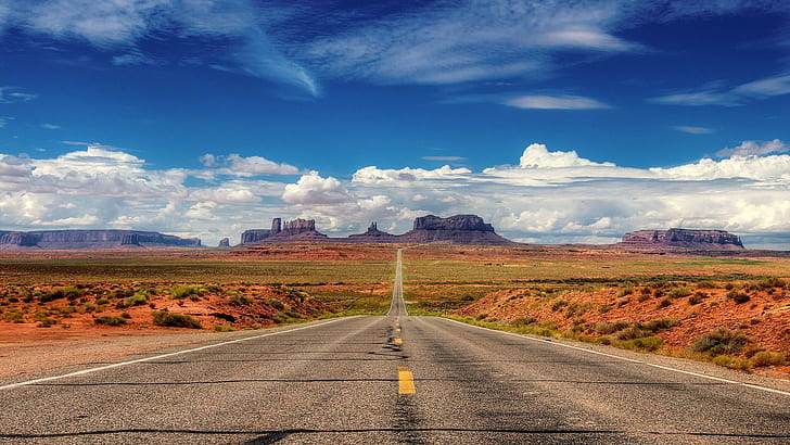 Route droite dans le désert, parc national de la vallée de la mort, désert, autoroute, nuages, mesa, nature et paysages, Fond d'écran HD