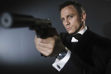 Daniel Craig, actor, gun, James Bond, 007, Most Popular Celebs in 2015, HD wallpaper HD wallpaper