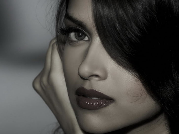 Deepika Padukone Pretty Look, lápiz labial marrón para mujeres, celebridades femeninas, Deepika Padukone, celebridades de bollywood, labios, hermosas, Fondo de pantalla HD