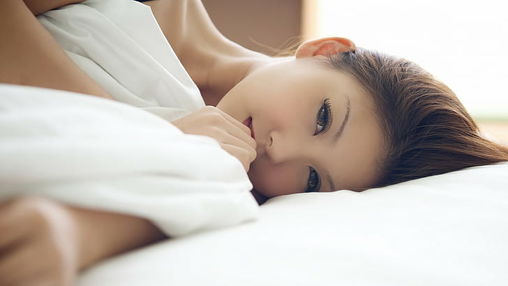침대에서 모델, 일본어, 갈색 머리, 여성,, HD 배경 화면