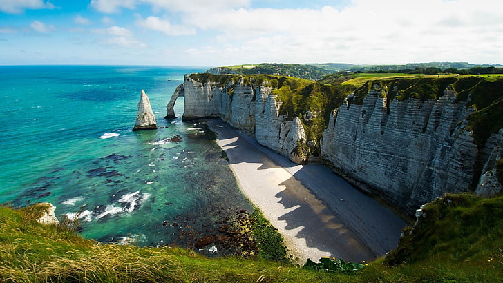 coastline, Cliffs of Dover, grass, photography, UK, England, landscape, sand, sunlight, sea, horizon, shadow, clouds, nature, cliff, HD wallpaper