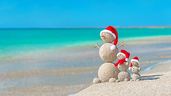 пясък, лято, Коледа, снежен човек, морски бряг, пясъчен плаж, плаж, море, океан, Дядо Коледа, ваканция, Бъдни вечер, небе, бряг, празник, HD тапет HD wallpaper