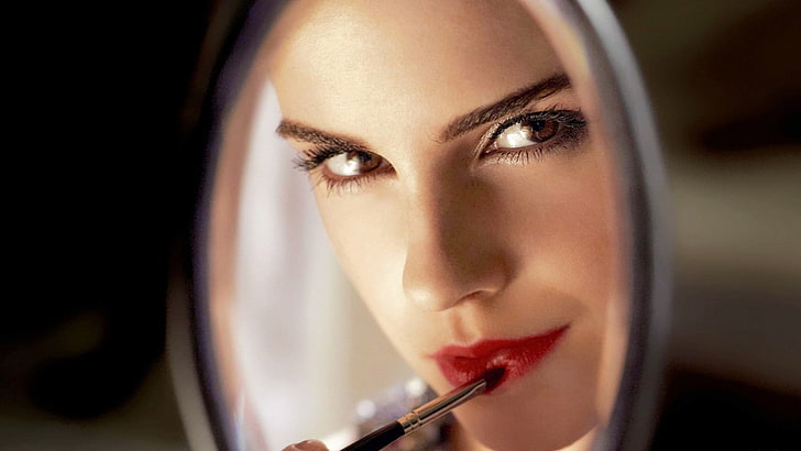 Emma Watson, Emma Watson, espejo, reflejo, lápiz labial, lápiz labial rojo, maquillaje, actriz, mujeres, Fondo de pantalla HD