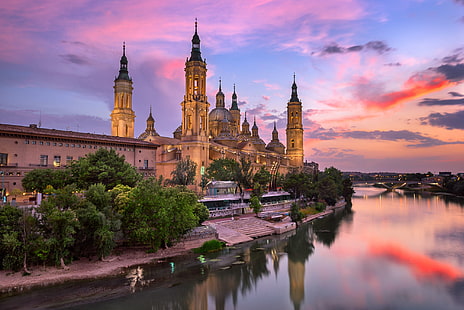 solnedgång, bro, staden, floden, byggnad, katedral, torn, Spanien, kupol, basilikan, Zaragoza, Aragonien, Ebro, HD tapet HD wallpaper