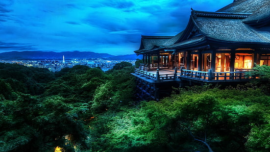 Kiyomizu-Dera Kyoto Building HD, black wooden house on green forest trees, architecture, buildings, city lights, cityscapes, clouds, kiyomizu-dera, kyoto, night, HD wallpaper HD wallpaper