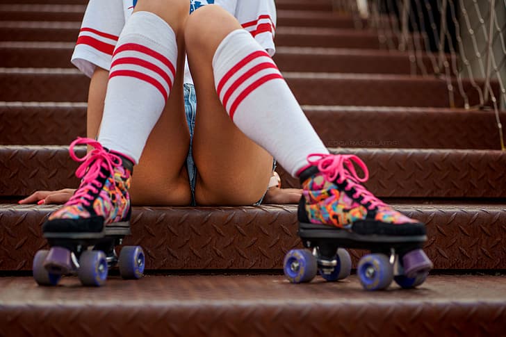 legs, women, roller skates, stairs, edgaraszilaitis, HD wallpaper