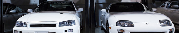 zwei weiße Autos, Auto, Dreifachbildschirm, Nissan GTR R34, Toyota Supra, HD-Hintergrundbild