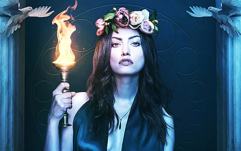 Phoebe Tonkin Hayley, The Originals, woman holding torch light, Phoebe, Tonkin, Hayley, Originals, HD wallpaper HD wallpaper