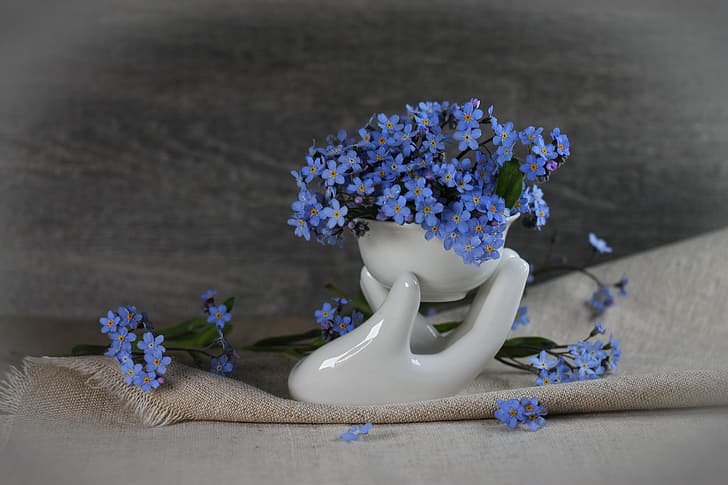 flowers, a bouquet of flowers, burlap, forget-me-nots, blue flowers, porcelain, minbucket, small bouquet, small flowers, HD wallpaper