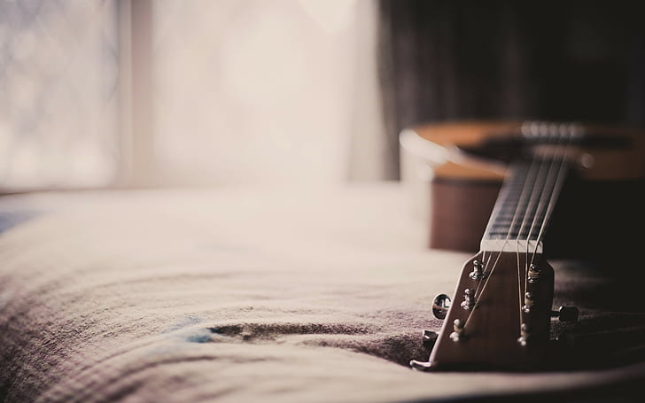 Gitarre, Bett, HD-Hintergrundbild