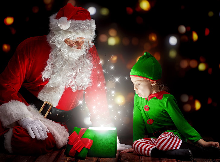 Santa Claus, rojo, verde, emociones, vacaciones, regalo, magia, duende, año nuevo, Navidad, disfraz, niña, Santa Claus, milagro, Fondo de pantalla HD