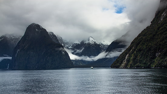Nya Zeeland, Milford Sound, South Island, fjorden Milford Sound, nationalpark Fiordland, Fiordland, HD tapet HD wallpaper