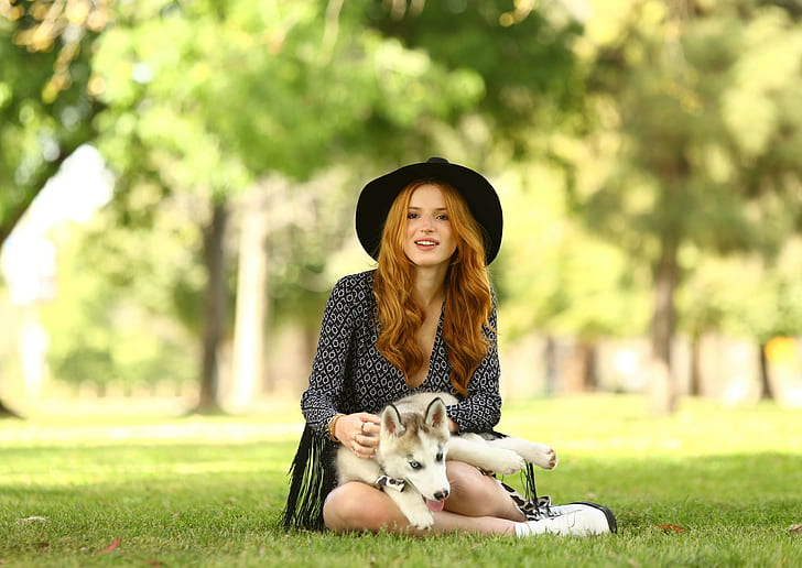 Bella Thorne ไซบีเรียนฮัสกี้สีน้ำตาลสาวนักแสดงสวนสุนัข Bella Thorne, วอลล์เปเปอร์ HD
