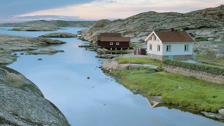 beyaz boyalı bungalov ev, isveç, şehir, bina, gökyüzü, doğa, çimen, su, HD masaüstü duvar kağıdı