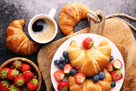 Еда, завтрак, ягода, черника, кофе, круассан, чашка, фрукты, натюрморт, клубника, Viennoiserie, HD обои HD wallpaper
