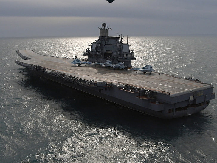 灰色の空母、軍艦、「提督クズネツォフ」空母、ロシア海軍、空母、軍、船、車両、 HDデスクトップの壁紙