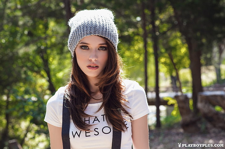 women's white shirt and gray knit hat, women, face, portrait, Caitlin McSwain, brunette, looking at viewer, Playboy, hat, HD wallpaper