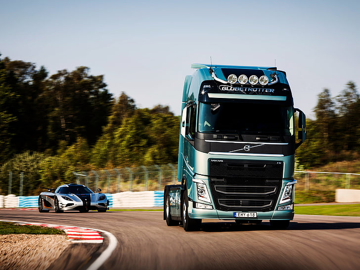 blaugrüner und schwarzer Lastwagen, Volvo, FH, Koenigsegg, 2014, Supercar, Drehen, Auto, HD-Hintergrundbild