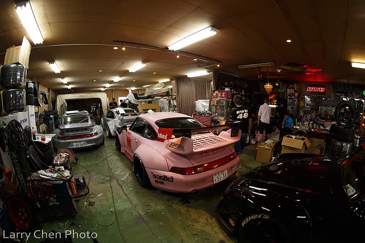 RWB, Porsche 911, garaje, coches alemanes, TunerCar, coche deportivo, coche clásico, coches de color rosa, Fondo de pantalla HD