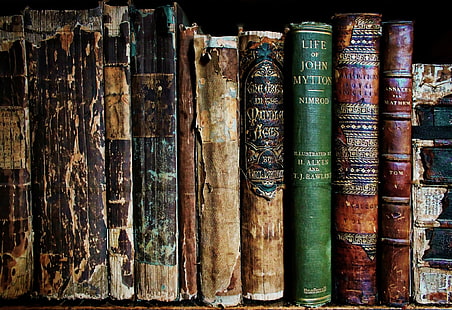 Bücher in verschiedenen Farben, Stapel Bücher mit verschiedenen Titeln, Bücher, alt, Makro, HD-Hintergrundbild HD wallpaper