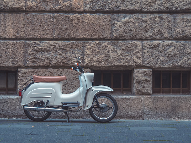 white automatic scooter, moped, scooter, transport, wall, HD wallpaper