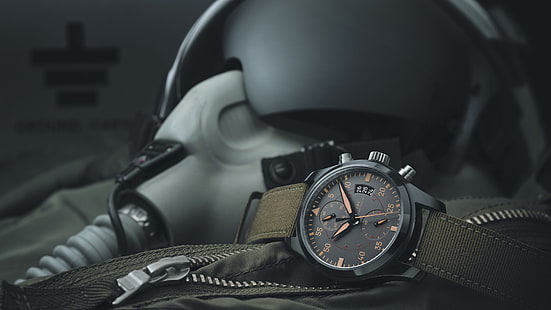 round black chronograph watch with green leather strap, watch, helmet, IWC, HD wallpaper HD wallpaper