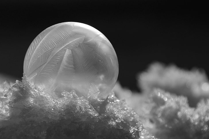 black and white, cold, eiskristalle, zer, frozen, frozen bubble, ice, ice cold, pattern, snow, soap bubble, structure, winter, wintry, HD wallpaper