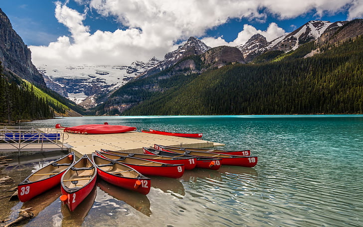 Lake Louise Is A Hamlet In Alberta Canada Banff National Park Marina Mountains Canoe Sky And White Cloud Hd Wallpaper, HD wallpaper