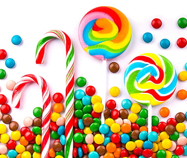 шоколадные конфеты и леденцы на палочке разного цвета, разноцветные, конфеты, леденцы на палочке, сладкие, HD обои HD wallpaper