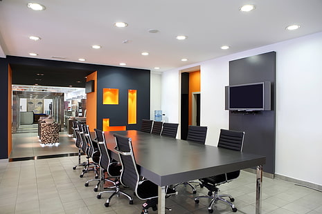長方形の黒い木製のテーブルと8つの椅子、机、オフィスの椅子、デザイン、会議、 HDデスクトップの壁紙 HD wallpaper