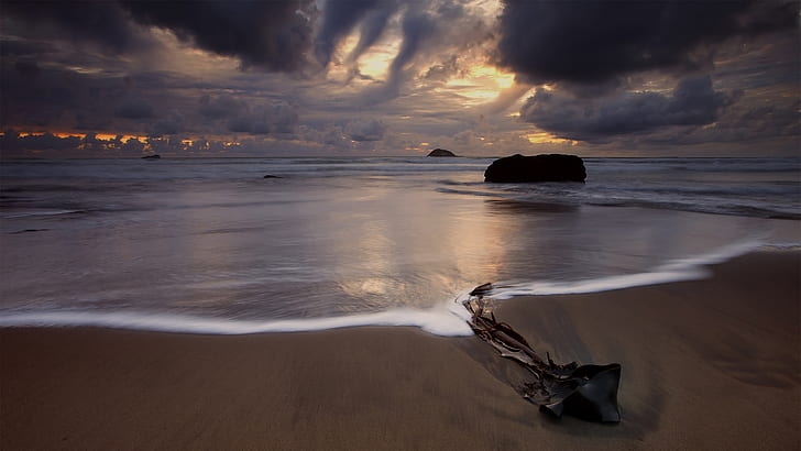 Plaża Zachód słońca Chmury Woda Ocean HD, brzeg, przyroda, ocean, chmury, zachód słońca, plaża, woda, Tapety HD