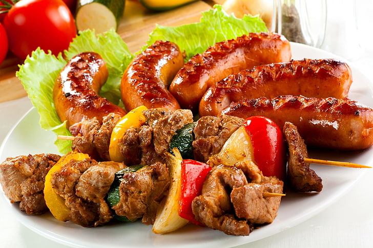 grilled meat and sausage, kebabs, vegetables, sausages, fried, HD wallpaper