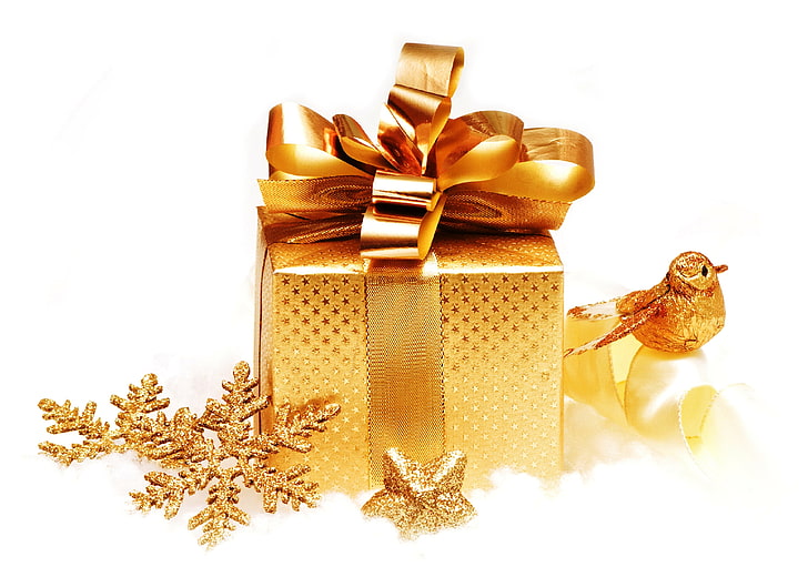 gold gift box, decoration, snowflakes, gold, gift, Christmas, New year, golden, box, xmas, Merry, HD wallpaper