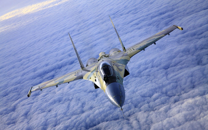 เครื่องบินขับไล่ไอพ่นลายพรางสีเทาและน้ำตาล, เครื่องบิน, เครื่องบินทหาร, Sukhoi Su-37, เครื่องบินขับไล่ไอพ่น, เมฆ, ท้องฟ้า, Sukhoi Su-27, วอลล์เปเปอร์ HD