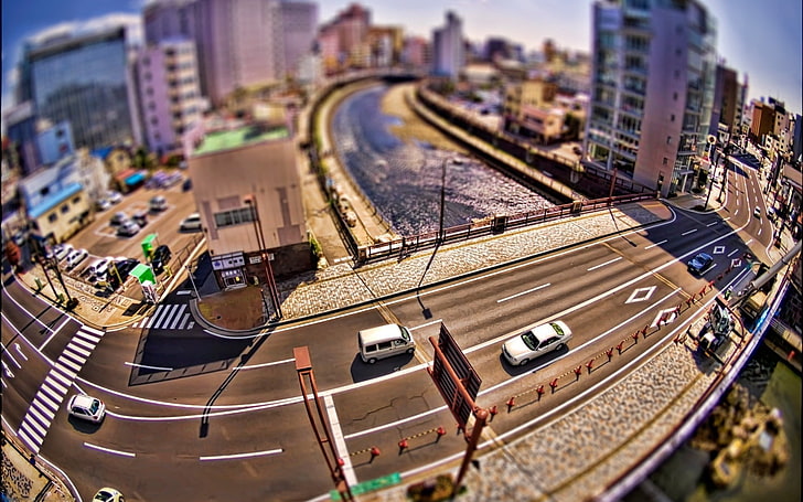 cityscape photo, top view photo of road, cars and body of water during daytime, cityscape, architecture, building, city, street, road, bridge, car, river, tilt shift, shadow, fisheye lens, bird's eye view, Japan, HD wallpaper