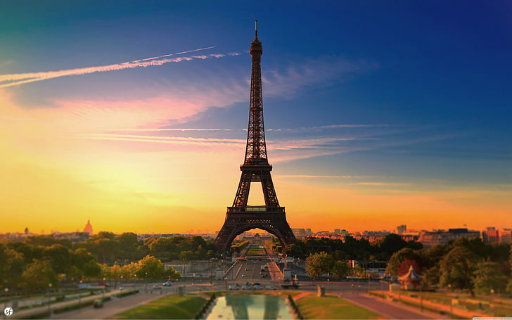 Eiffel Tower, Paris, France wallpaper, Eiffel Tower, Paris, France, color correction, sunset, sky, architecture, tower, clouds, contrails, HD wallpaper