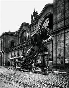 黒い電車、建築、モノクロ、電車、蒸気機関車、ポートレートディスプレイ、古い写真、パリ、フランス、駅、建物、歴史、鉄道、クラッシュ、事故、時計、大破、 HDデスクトップの壁紙 HD wallpaper